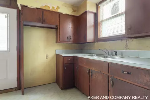 8091 Warner St, Allendale, MI 49401 photo 53