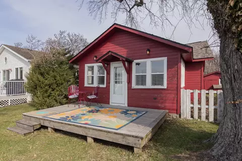 4830 Deep Pt, Portage, MI 49002