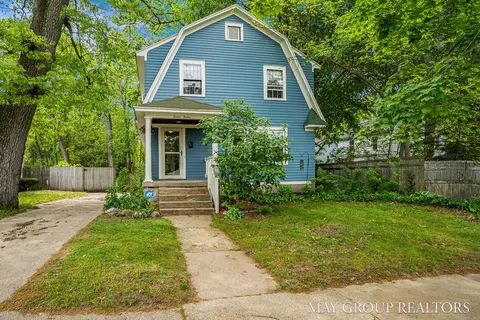 1212 Johnston St SE, Grand Rapids, MI 49507