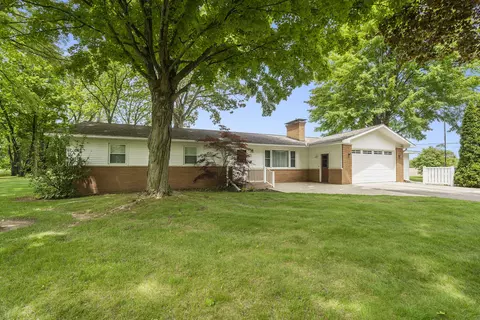 26112 Diana Drive Dr, Sturgis, MI 49091