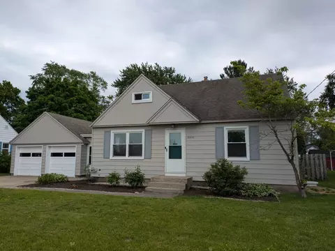 3550 Oak St, Hudsonville, MI 49426
