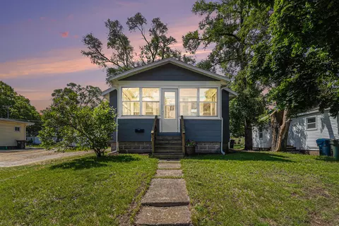 1273 Catherine Ave, Muskegon, MI 49442