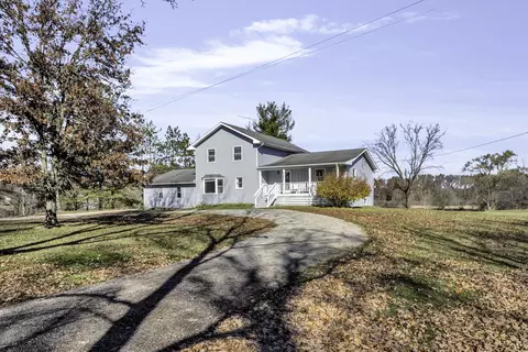 12900 Kalmbach Rd, Grass Lake, MI 49240