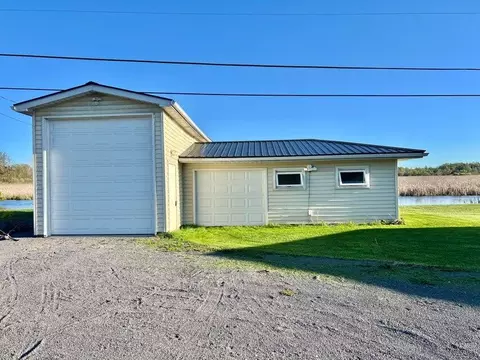 3105 Hudson Rd, Hillsdale, MI 49242