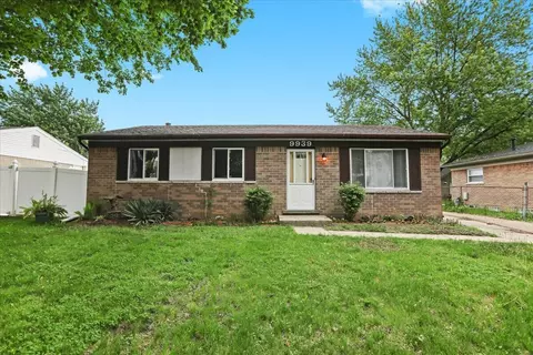9939 Hamilton St, Van Buren Twp, MI 48111