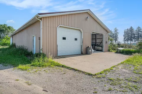 19100-146 Fairchild Rd, Constantine, MI 49042 photo 32