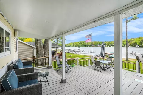 6026 Keeney Rd, Six Lakes, MI 48886