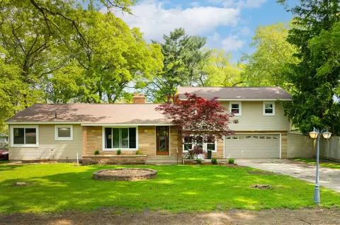 1924 Maryland Blvd, Norton Shores, MI 49441