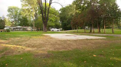265 W Water St, Constantine, MI 49042 photo 5