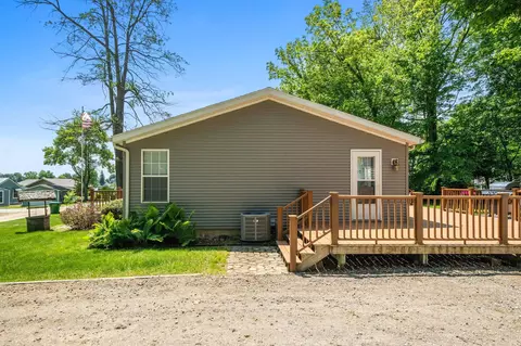 61738 Lake View Dr, Cassopolis, MI 49031 photo 10