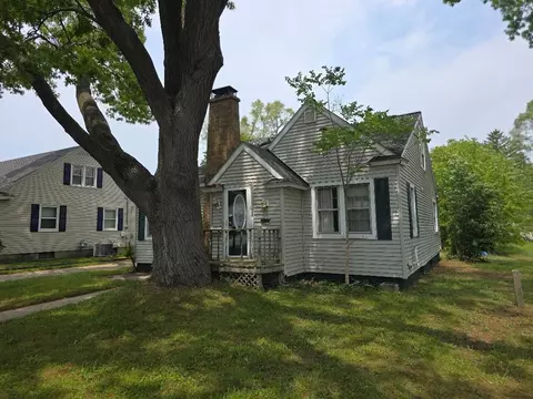 846 Catherine Ave, Muskegon, MI 49442