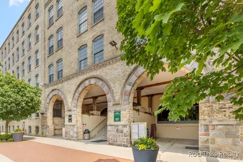 940 Monroe Ave NW #541, Grand Rapids, MI 49503