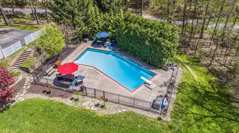 6526 Ada Dr SE, Ada, MI 49301 photo 10