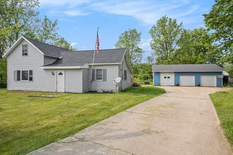 324 Cranson Rd, Bronson, MI 49028