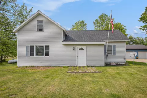 324 Cranson Rd, Bronson, MI 49028 photo 3