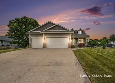 3960 Westwind Ln, Muskegon, MI 49444