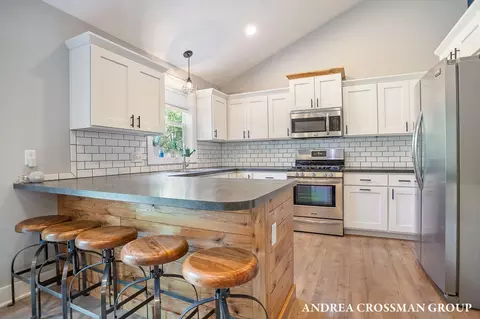 2633 Baldwin St, Jenison, MI 49428 photo 18