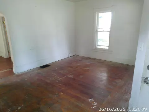 612 3rd St, Jackson, MI 49203 photo 3
