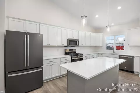 2817 W Cobblestone Ct SE #11, Kentwood, MI 49512