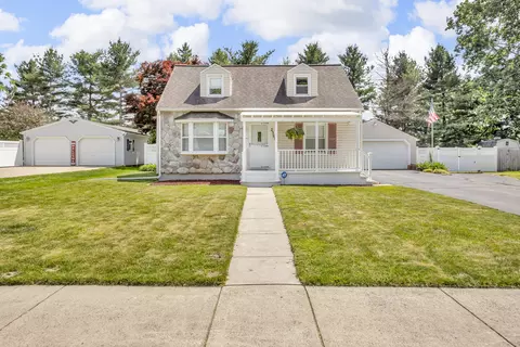 2309 Oxford Blvd, Jackson, MI 49202