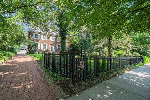 60 Lafayette Ave NE, Grand Rapids, MI 49503