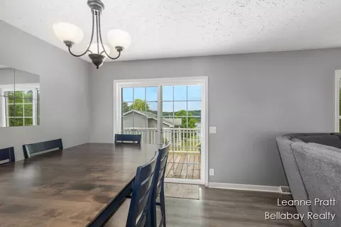127 Hamilton Ln, Dowling, MI 49050 photo 17