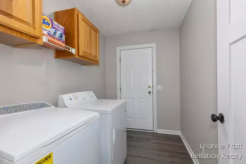 127 Hamilton Ln, Dowling, MI 49050 photo 31
