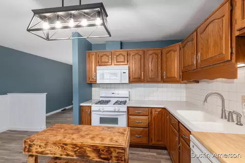 4164 Avon Dr, Dorr, MI 49323 photo 11
