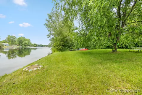 3737 E Shore Dr, Stanton, MI 48888 photo 11