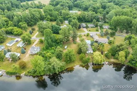 3737 E Shore Dr, Stanton, MI 48888 photo 3