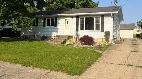 533 S Union St, Sparta, MI 49345