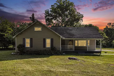 3905 Nazareth Rd, Kalamazoo, MI 49004