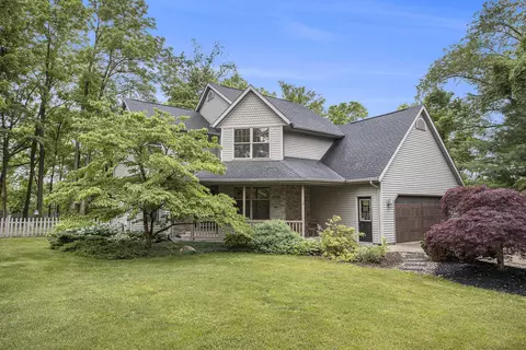 2852 E T Ave, Portage, MI 49002