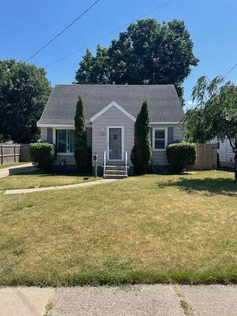1142 Den Hertog St SW, Wyoming, MI 49509
