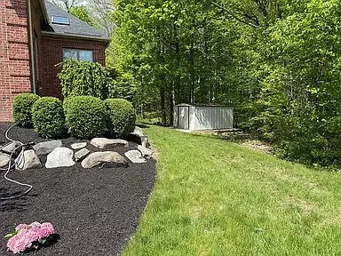 8255 Shady Brook Ln, Flushing, MI 48433 photo 8