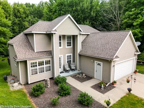 17474 Connor Cir, Bailey, MI 49303 photo 6