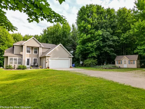 17474 Connor Cir, Bailey, MI 49303 photo 5