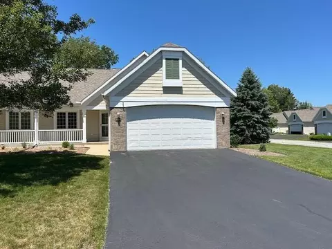 456 Timber Lk W, Holland, MI 49424