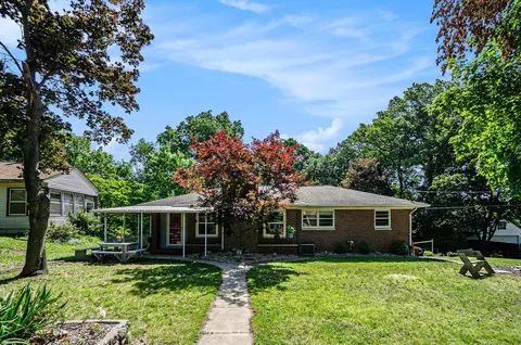 835 Farrell Ave, Kalamazoo, MI 49006