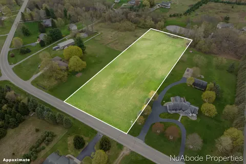 2150 Leonard Street Northwest # v l, Grand Rapids, MI 49534