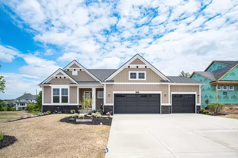 7820 Greendale Dr, Byron Center, MI 49315