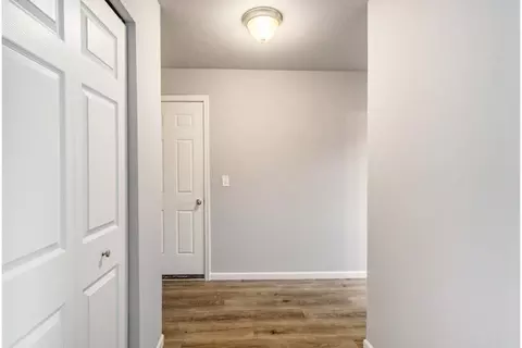 926 Forest St, Marshall, MI 49068 photo 5