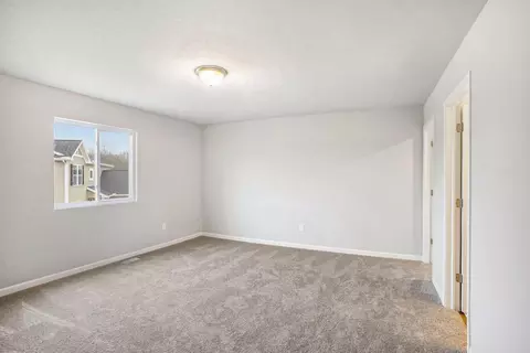 Bedroom - 924 Forest St, Marshall, MI 49068 photo 1 of 4