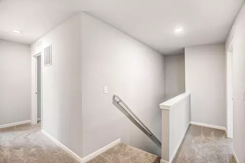 Entry Way - 924 Forest St, Marshall, MI 49068 photo 6 of 6