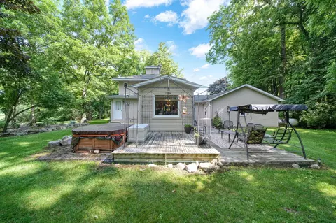 Exterior - 5933 Mccain Rd, Jackson, MI 49201 photo 4 of 10