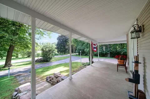 Exterior - 5933 Mccain Rd, Jackson, MI 49201 photo 3 of 10