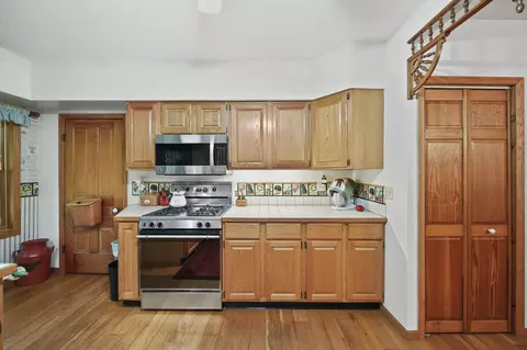 Kitchen - 5933 Mccain Rd, Jackson, MI 49201 photo 2 of 2