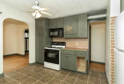 7125 Edwards Rd, Van Buren Twp, MI 48111 photo 11