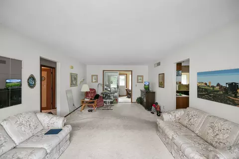 Living - 3021 E Riverside Rd, Buchanan, MI 49107 photo 2 of 3