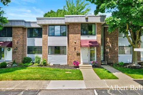 4049 S Norway St SE #95, Grand Rapids, MI 49546